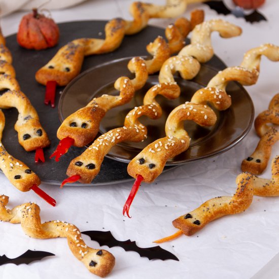 Breadstick Snakes