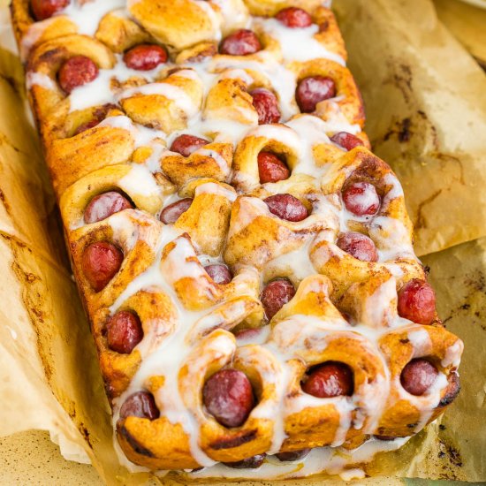 Sausage Cinnamon Roll Monkey Bread