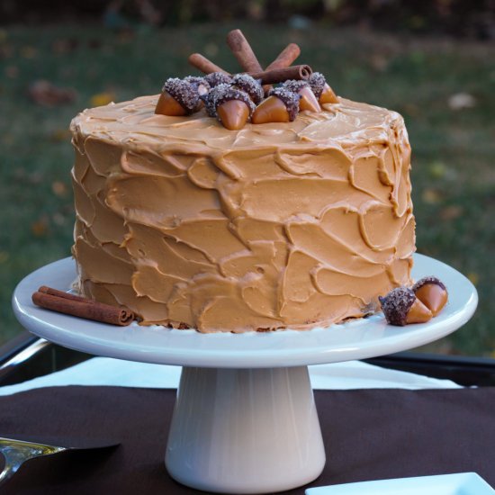 Spiced Cake with Dulce de Leche