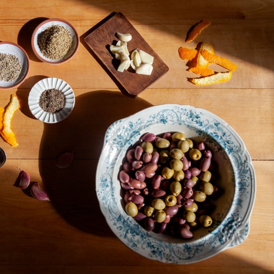 Marinated Olives with Herbs