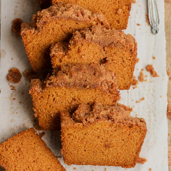 Pumpkin Bread with Streusel Topping