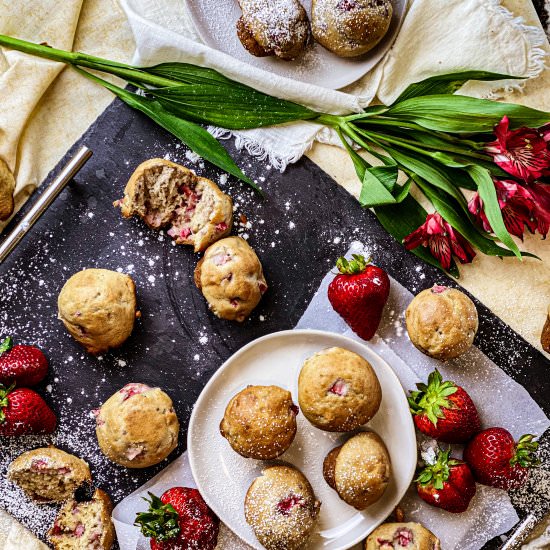 Mini Strawberry Muffins