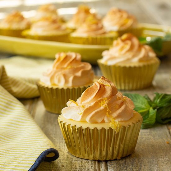 Mini Lemon Meringue Cheesecakes