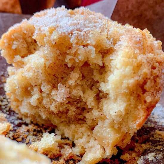 Snickerdoodle Muffins with Apples