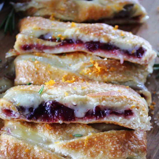 Cranberry Brie Crescent Braid