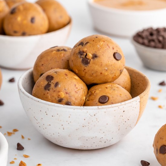 Peanut Butter Protein Balls