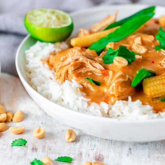 Slow Cooker Peanut Chicken