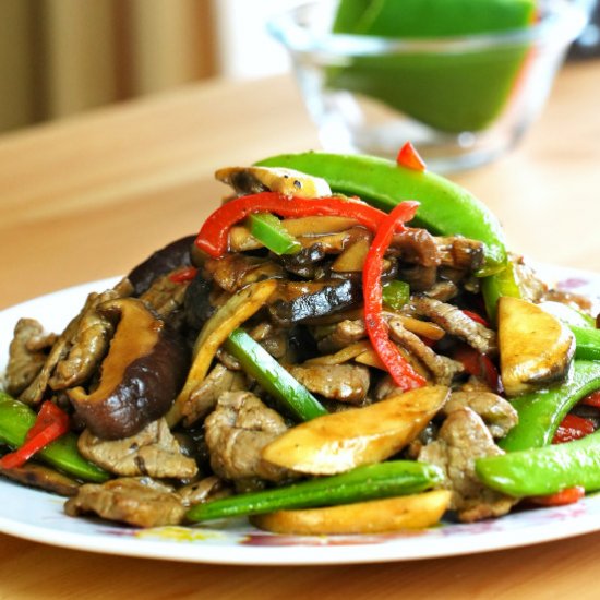 Beef and mushrooms stir-fry