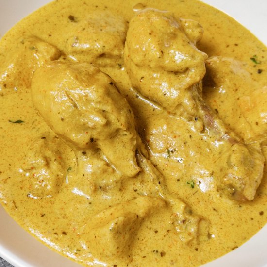 Reshmi (Soft) Chicken Curry