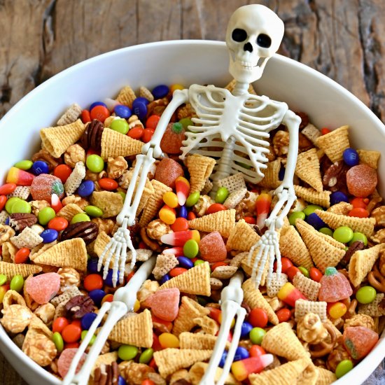 Halloween Snack Mix