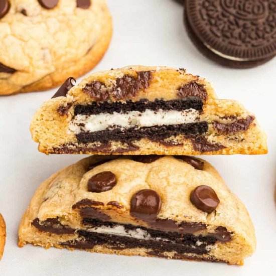 Oreo Stuffed Chocolate Chip Cookies