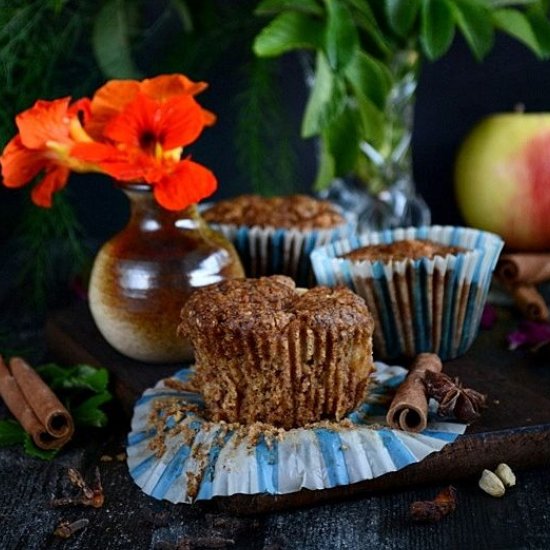 Spelled muffins with apples (vegan)