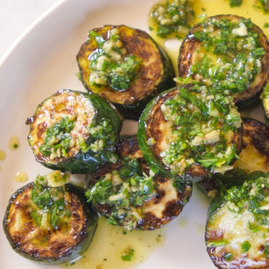 Garlic zucchini with parmesan