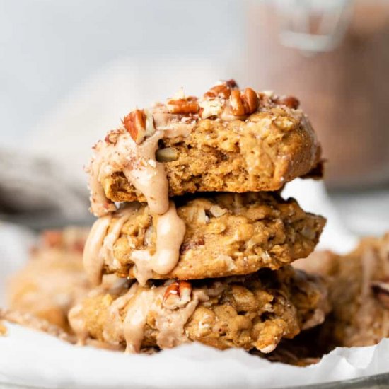 Maple Pecan Oatmeal Cookies