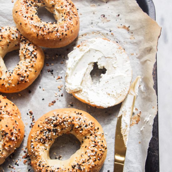 2 Ingredient Greek Yogurt Bagels