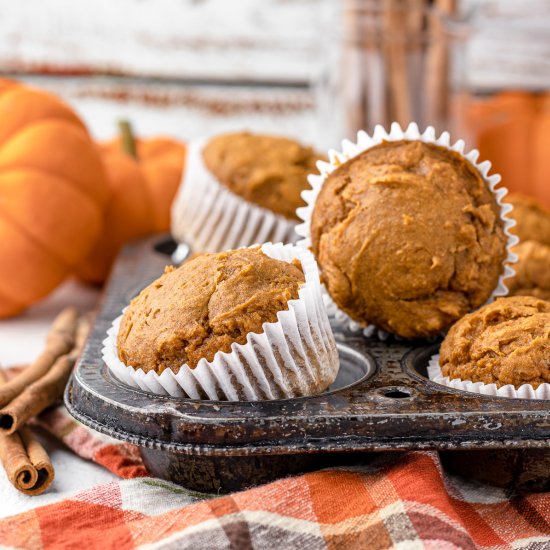 3 Ingredient Pumpkin Muffins