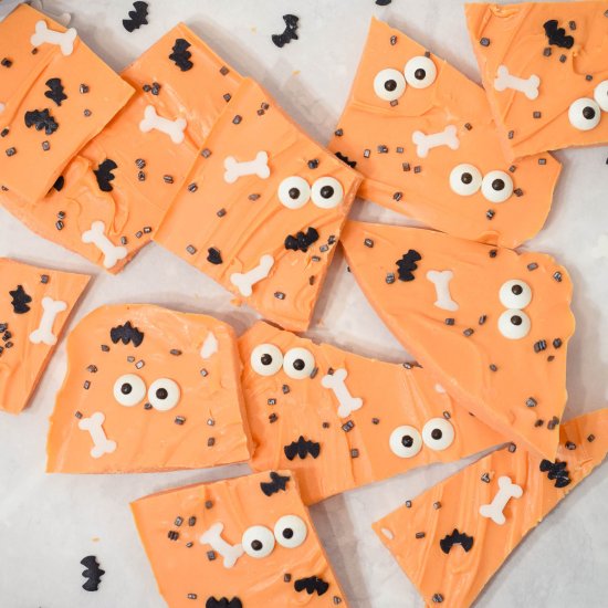 Halloween candy bark