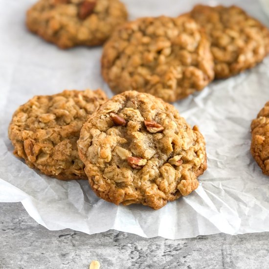 Oatmeal Chai Cookies with Pecans