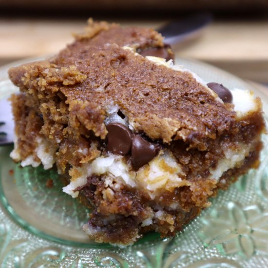 Pumpkin Earthquake Cake