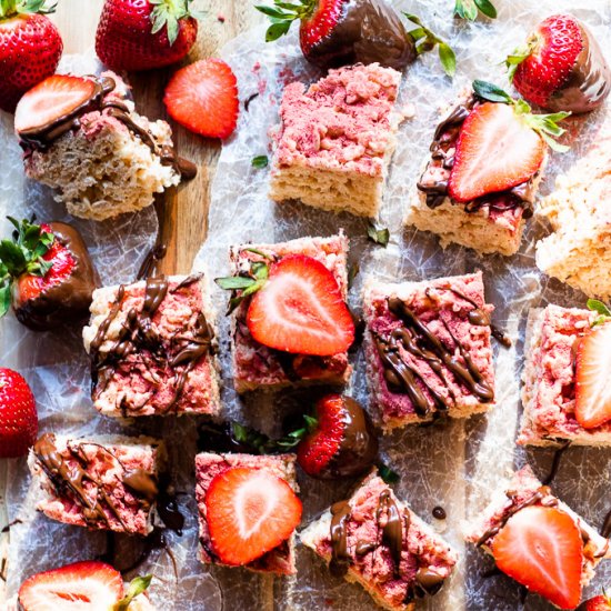 Strawberry Rice Krispie Treats