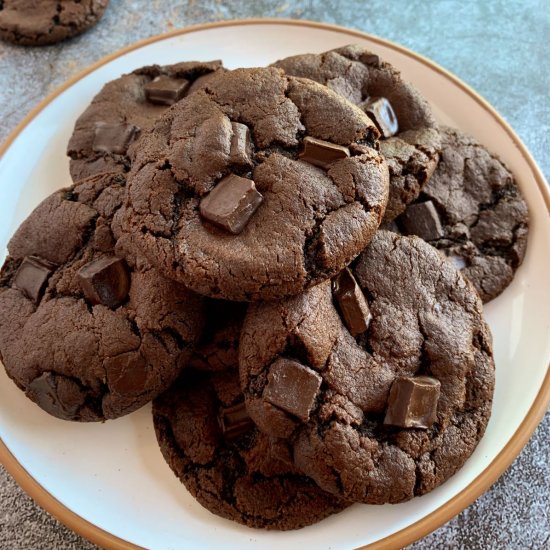 Vegan Double Chocolate Chip Cookies