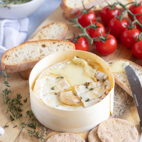 Air Fryer Baked Camembert