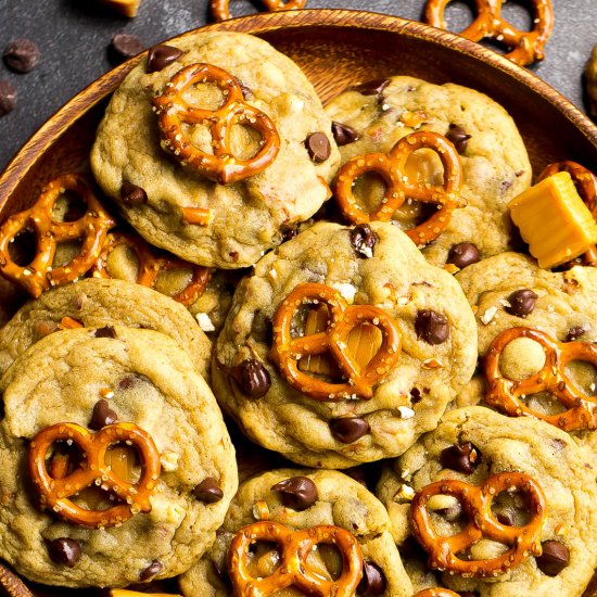 Chocolate Chip Caramel Cookies