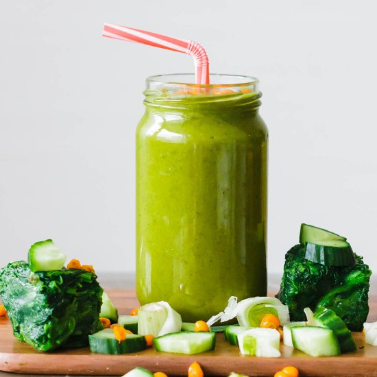 Spinach Cauliflower Green Smoothie