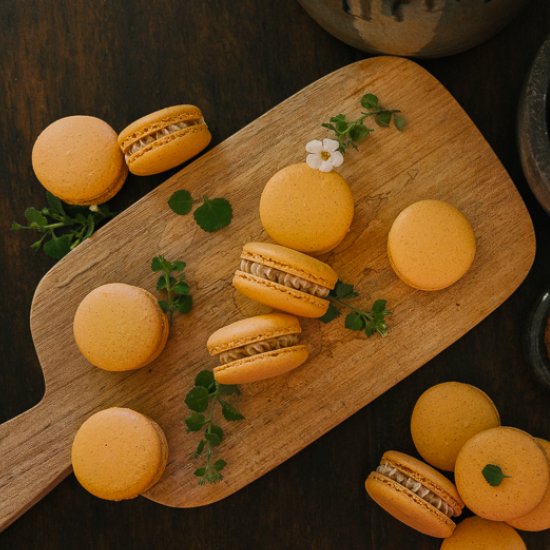 How to Make Pumpkin Spice Macarons