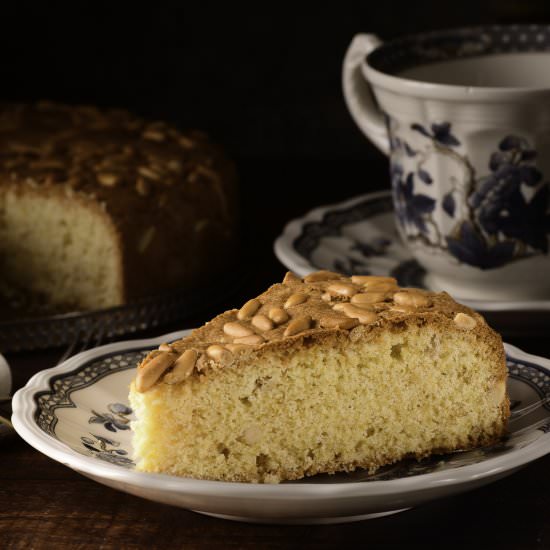 Italian pine nut cake (Pisana cake)