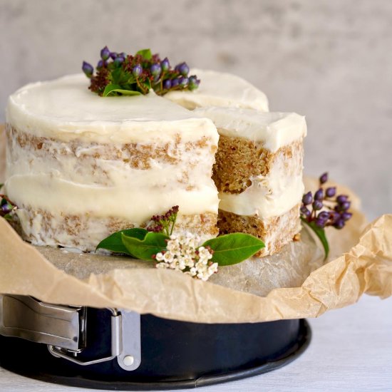 Apple and Olive Oil Semi-Naked Cake