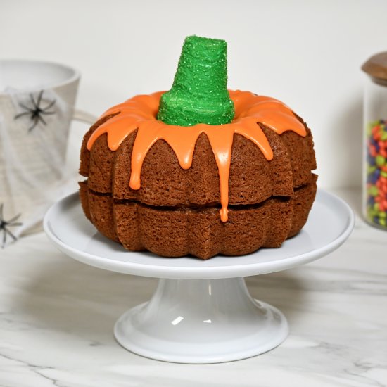 Easy Pumpkin Bundt Cake