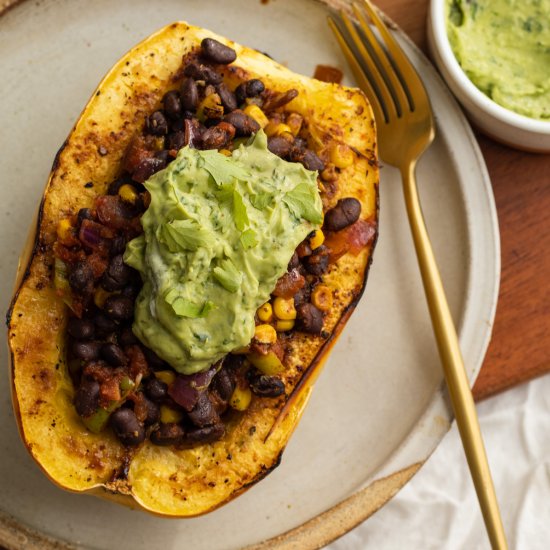 Vegan stuffed spaghetti squash