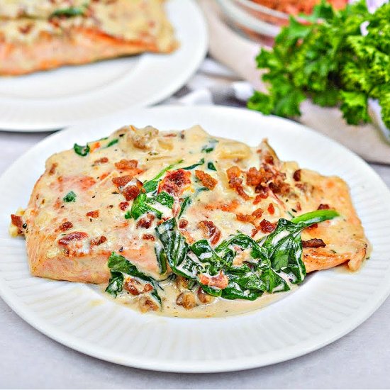 CREAMY KETO TUSCAN SALMON