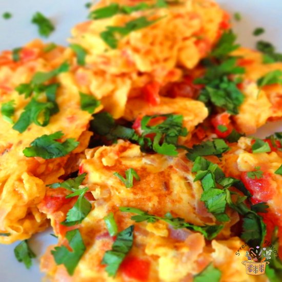 Spicy Scrambled Eggs