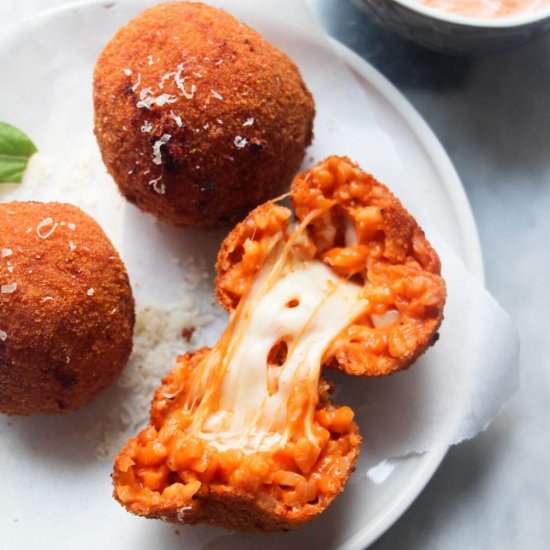 Gooey Mozzarella Stuffed Arancini