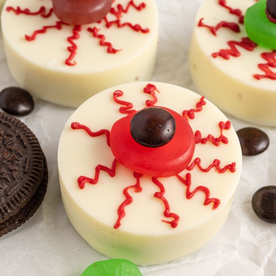 Halloween Oreo Eyeballs