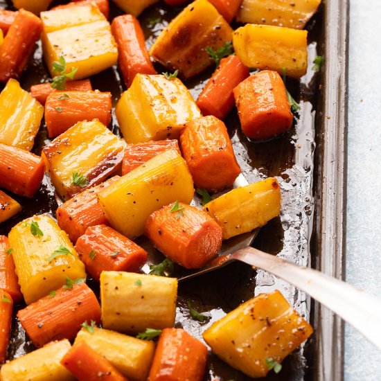 Honey Roasted Carrots and Parsnips