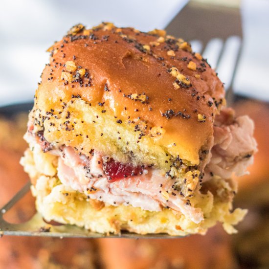 Baked Hawaiian Roll Turkey Sliders