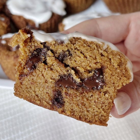 Pumpkin Chocolate Chip Muffins