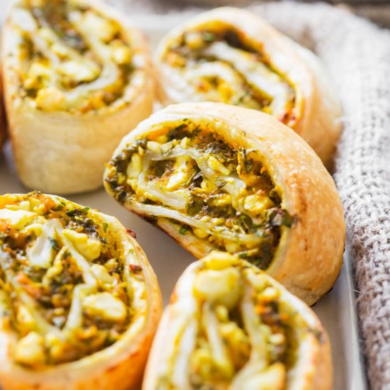 Pumpkin Puff Pastry Pinwheels