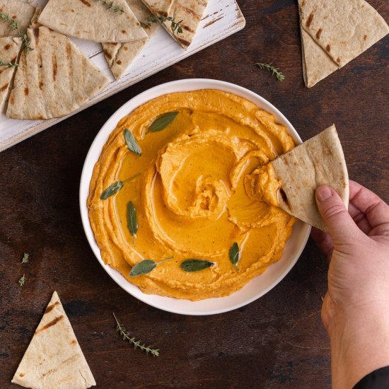 Creamy Sweet Potato Hummus