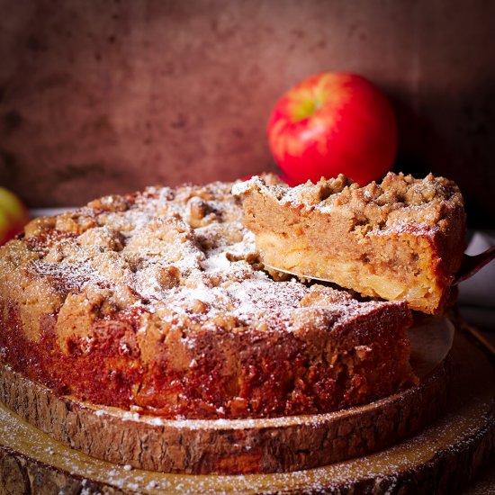 French Apple Crumb Cake