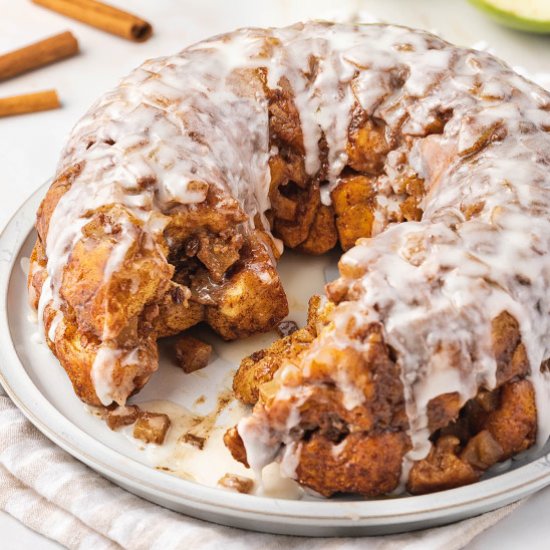 Caramel Apple Monkey Bread