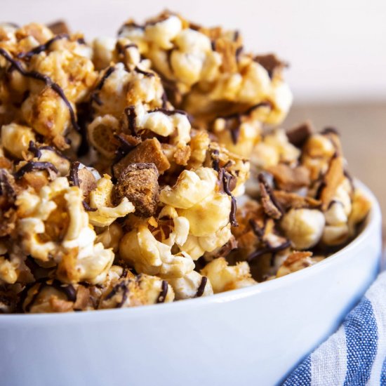 Butterfinger Popcorn