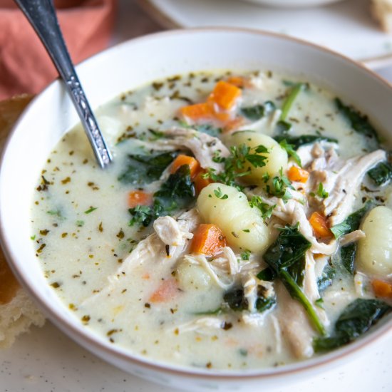 Instant Pot Chicken Gnocchi Soup