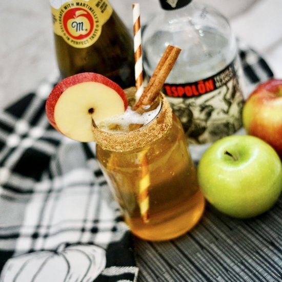 Easy Apple Cider Margarita