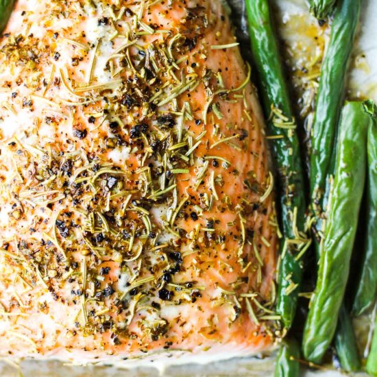 Maple Glazed Salmon and Green Beans