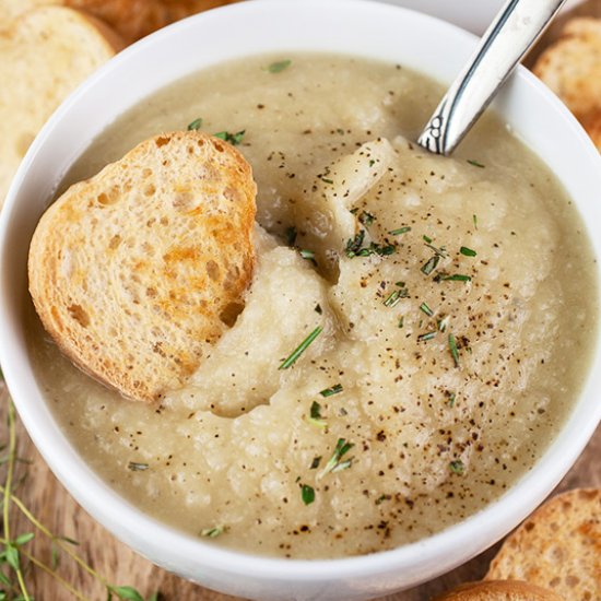 Potato Leek Cauliflower Soup