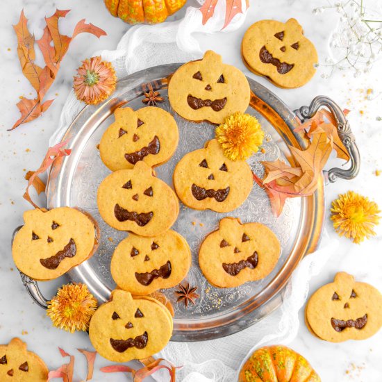 Jack O’Lantern Sandwich Cookies